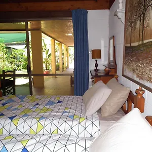 https://shady-grove-bb.queenslandhotels.net